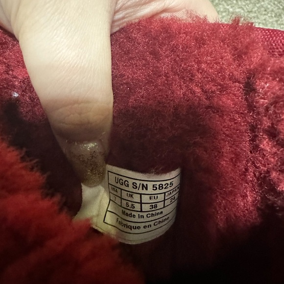 Ugg Boots - Picture 9 of 10